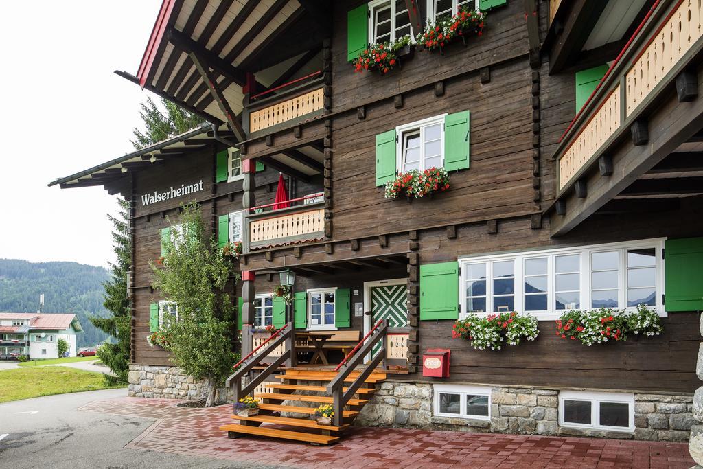 Gaestehaus Walserheimat Otel Riezlern Dış mekan fotoğraf